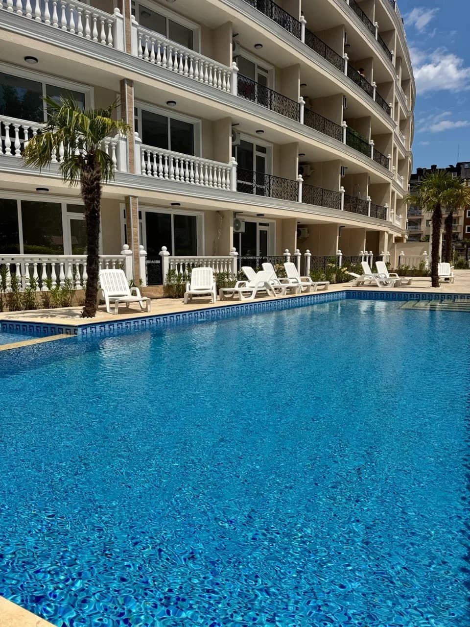 Magnolia Coast Residence — 1-bedroom apartment in Sunny Beach, Bulgaria (photo 1 of 10)